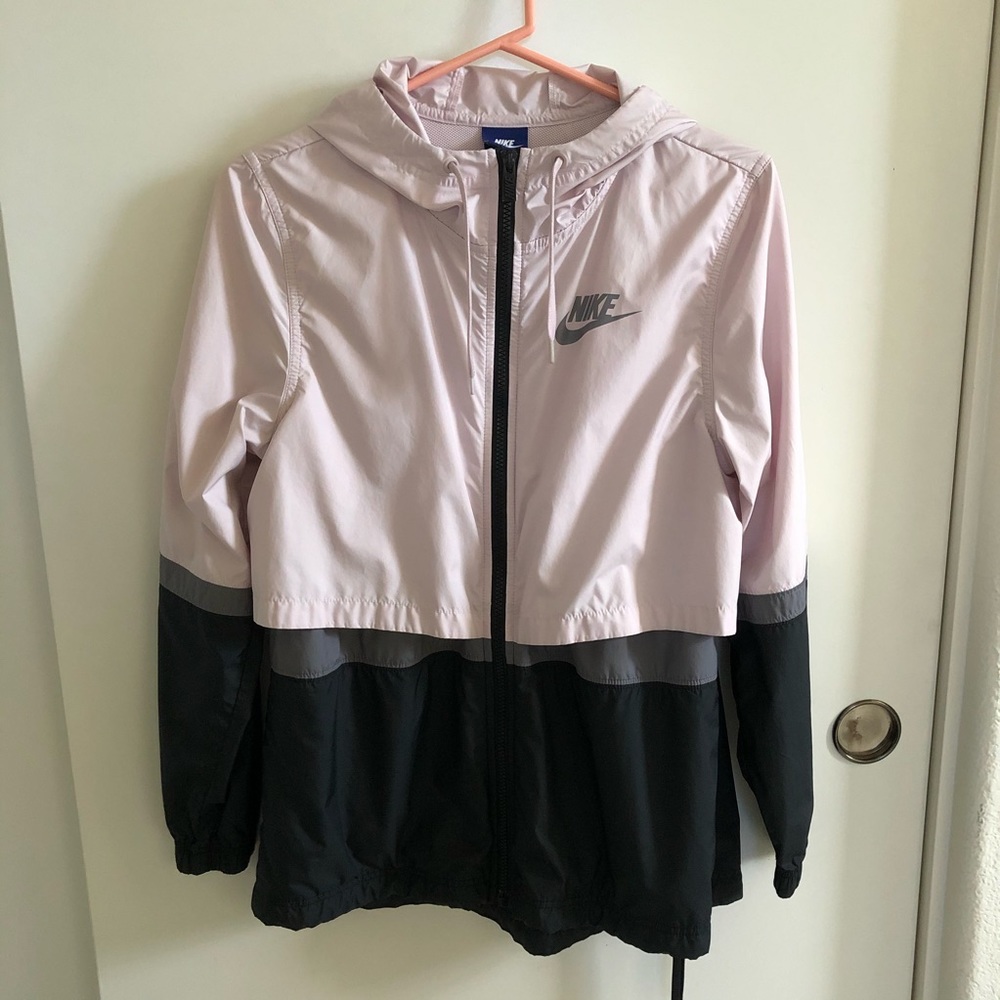Nike windbreaker